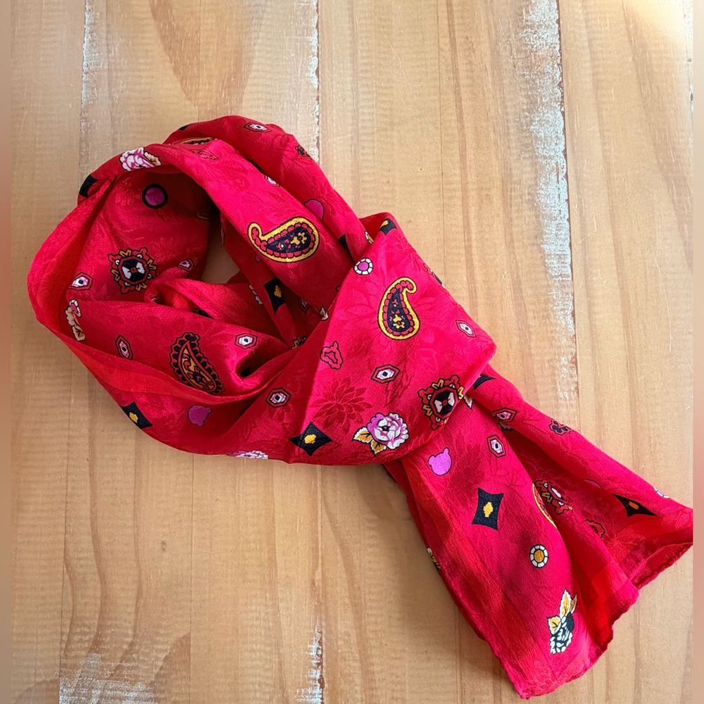 Vintage Albert Nipon 100% Silk Red Paisley Scarf